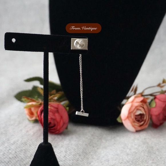 👔 VINTAGE Men Suit Silver Spiral Tie Clip with Chain 🔗 - Picture 1 of 6